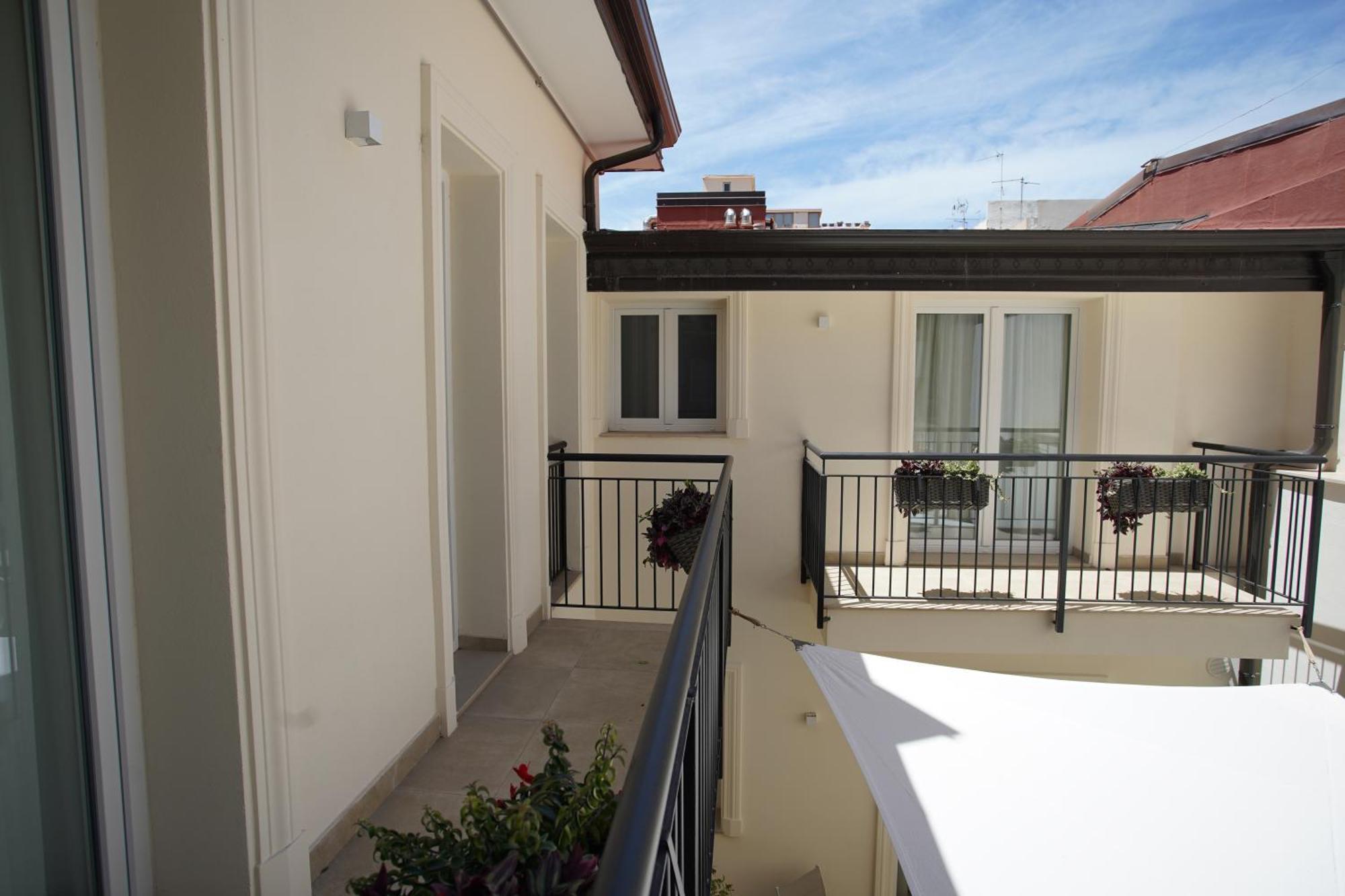 Palazzo Bibbi - Rooms To Live Reggio di Calabria Eksteriør bilde